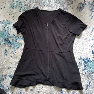 Jaanuu zip up scrub top